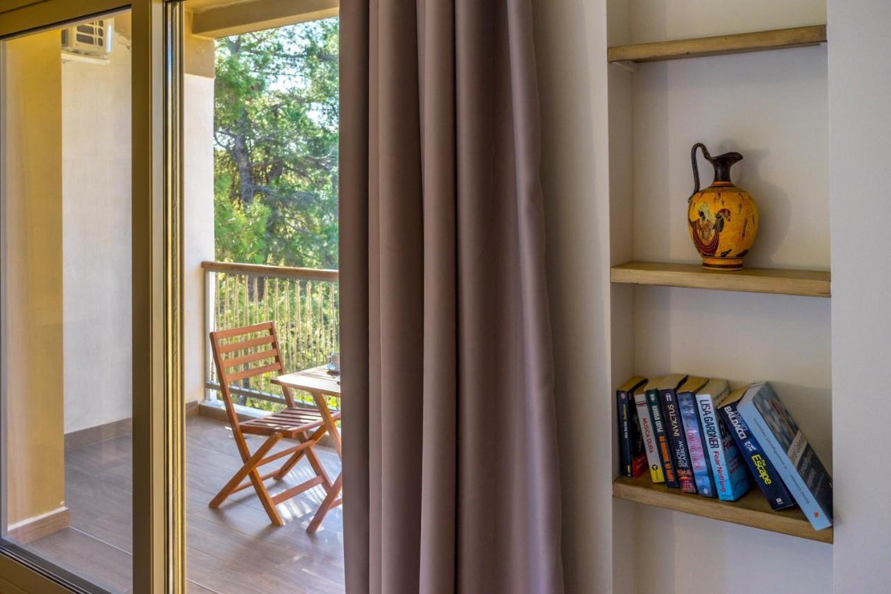 Forest Resort Suites Skiathos Troulos Bagian luar foto