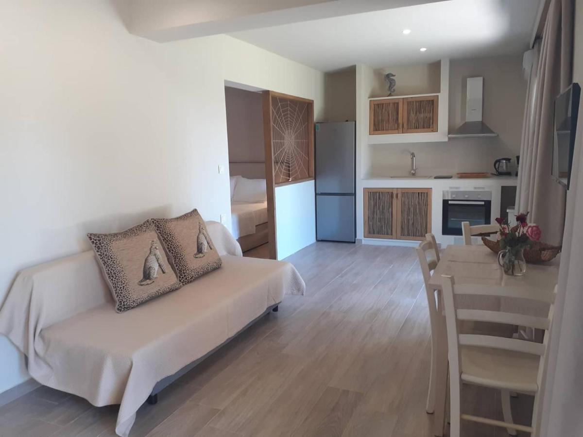 Forest Resort Suites Skiathos Troulos Bagian luar foto