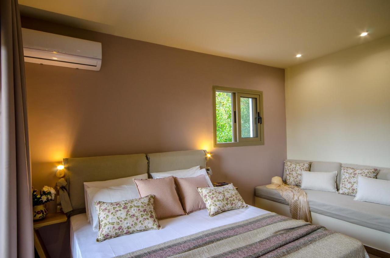 Forest Resort Suites Skiathos Troulos Bagian luar foto