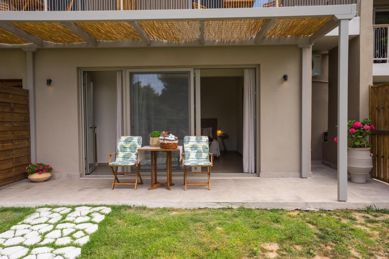 Forest Resort Suites Skiathos Troulos Bagian luar foto