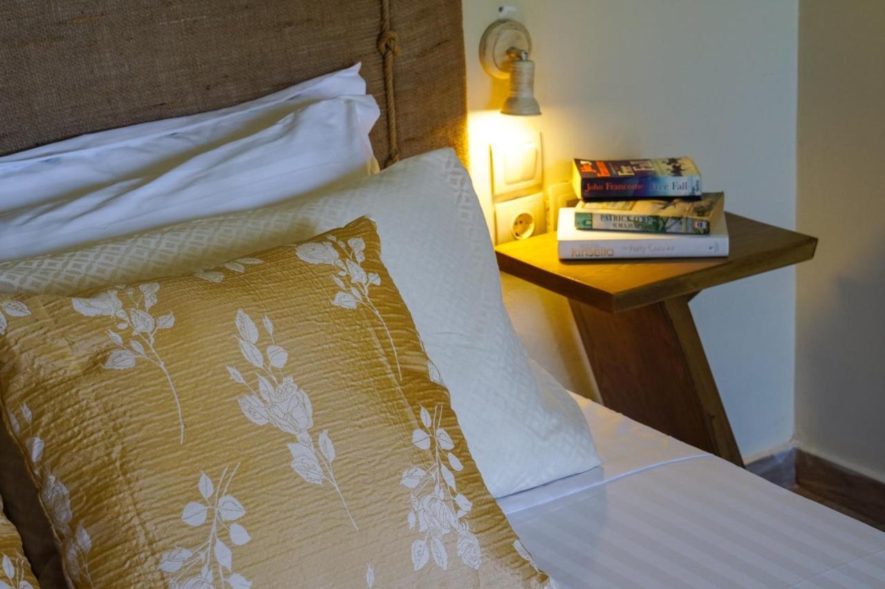 Forest Resort Suites Skiathos Troulos Bagian luar foto