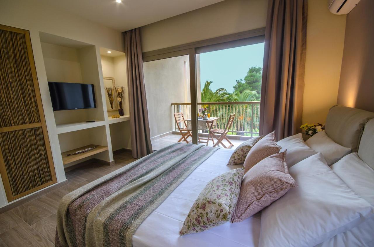 Forest Resort Suites Skiathos Troulos Bagian luar foto