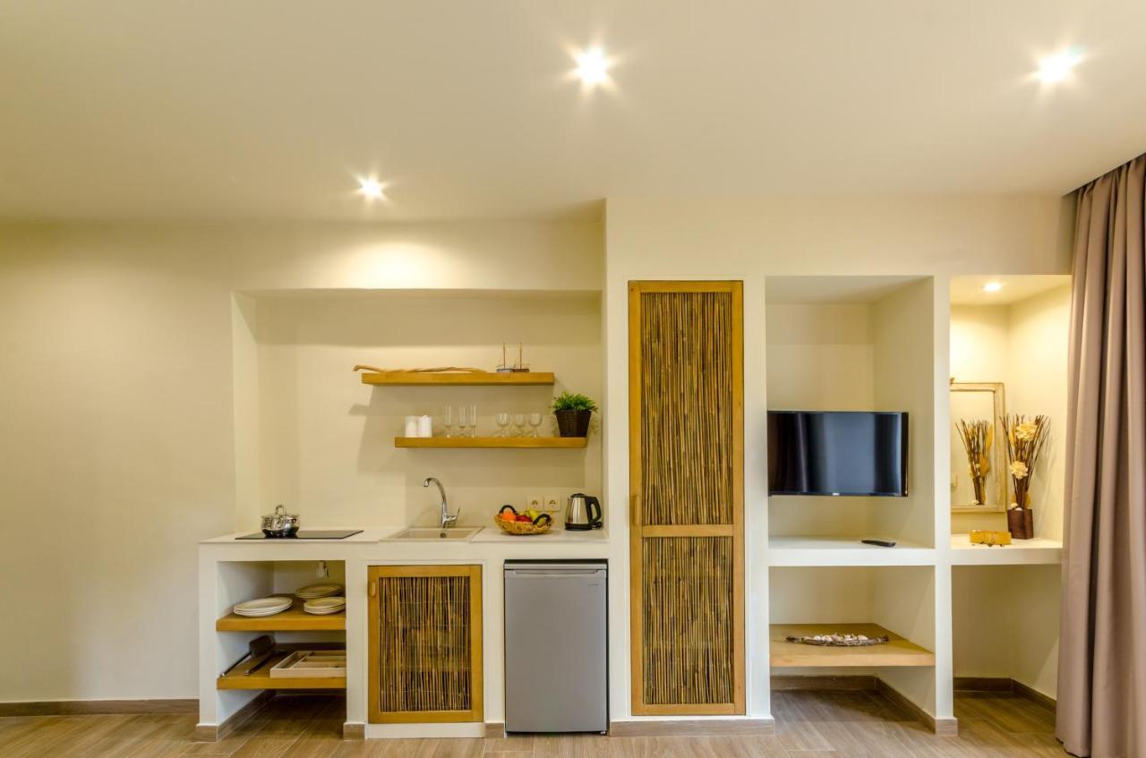 Forest Resort Suites Skiathos Troulos Bagian luar foto
